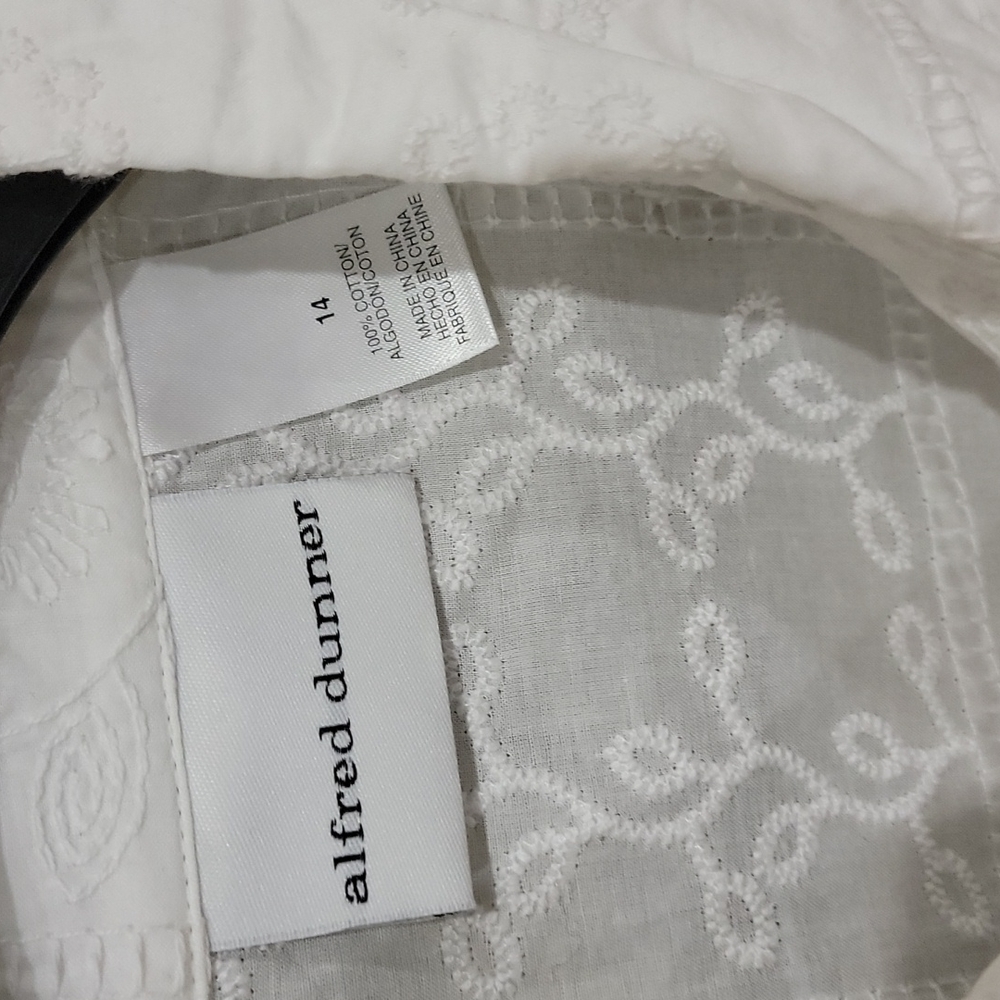 Alfred Dunner Top - Picture 2 of 4
